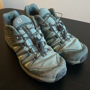 Salomon X Ultra Gore-Tex Hiking Shoes Women’s 11 (Used & Worn)